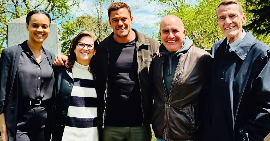 Alan Ritchson Height, Movies, Wife, Net Worth & More