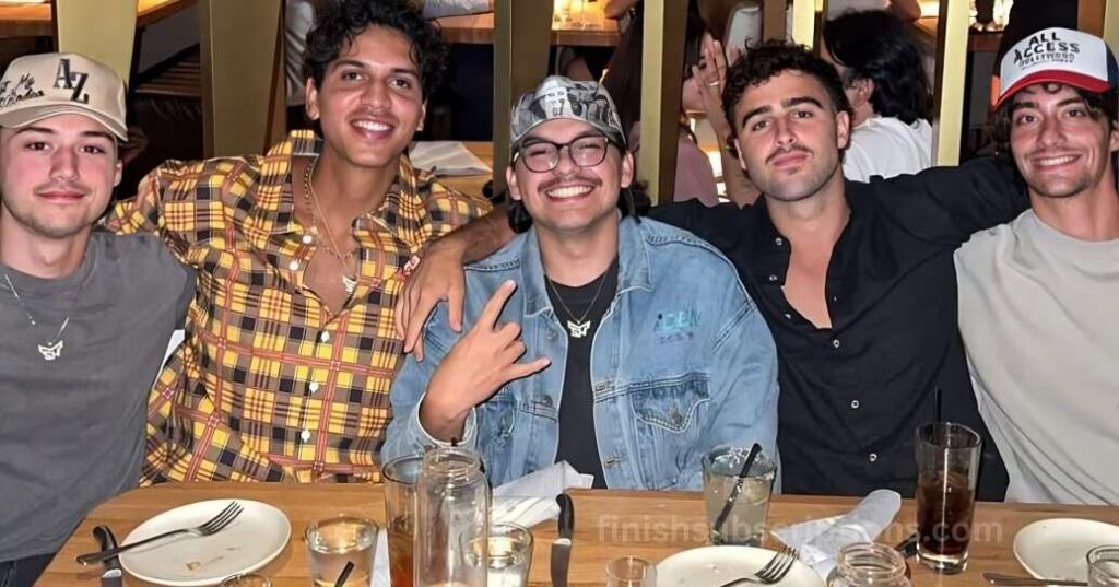 nick nayersina net worth